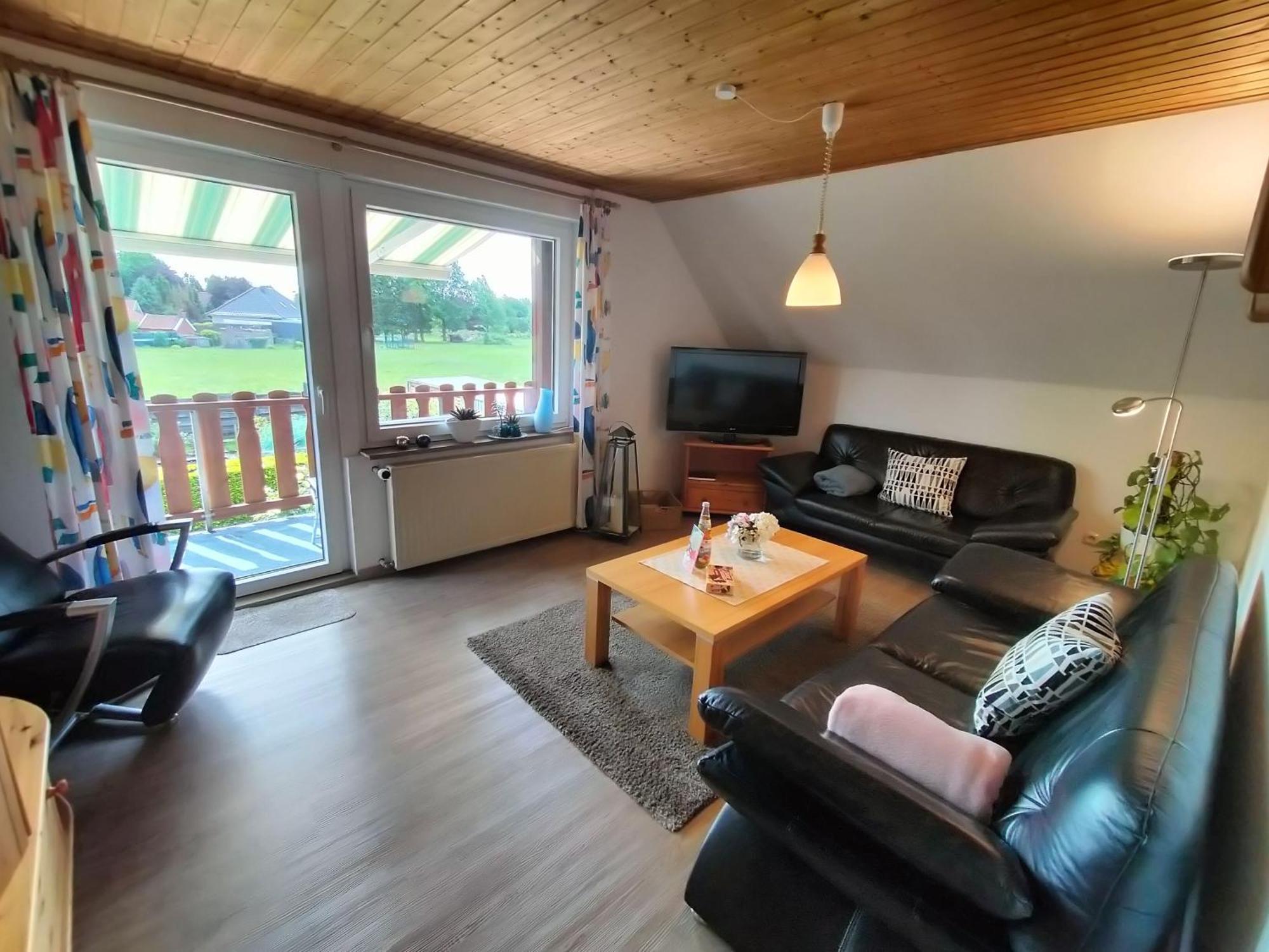 Ferienwohnung Mona, 65314 Moormerland Eksteriør bilde