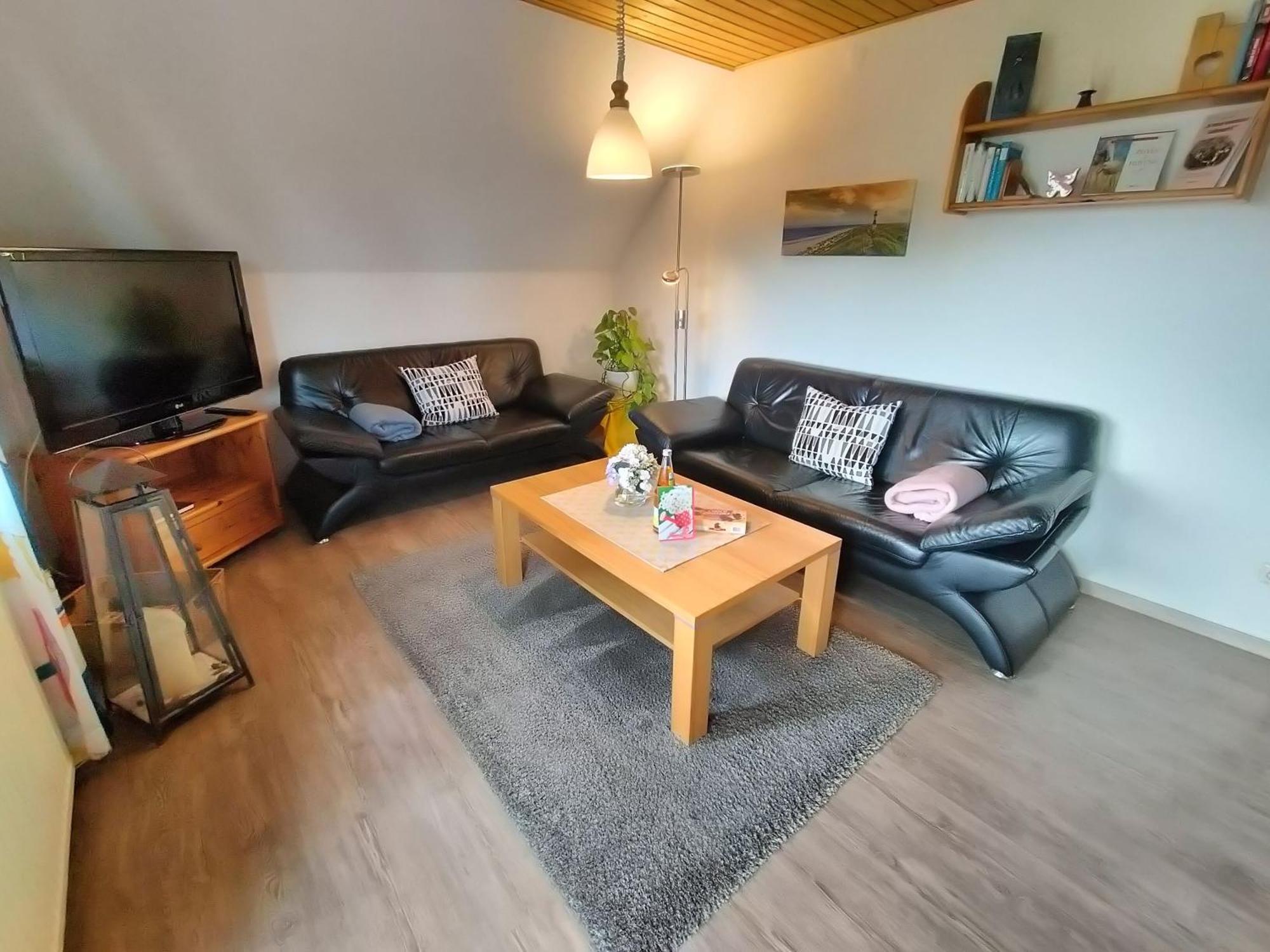 Ferienwohnung Mona, 65314 Moormerland Eksteriør bilde